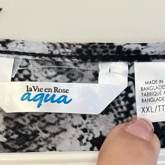 Black and white snake skin pattern jumper XXL - Picture 5 of 6